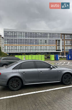 Седан Audi A4 2014 в 