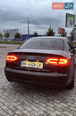 Седан Audi A4 2011 в 