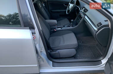 Универсал Audi A4 2003 в 