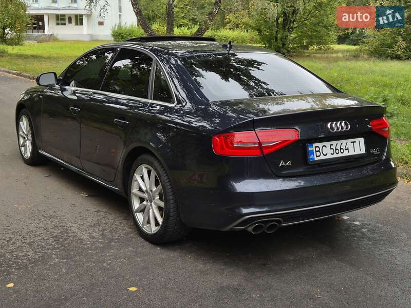 Седан Audi A4 2013 в Киеве