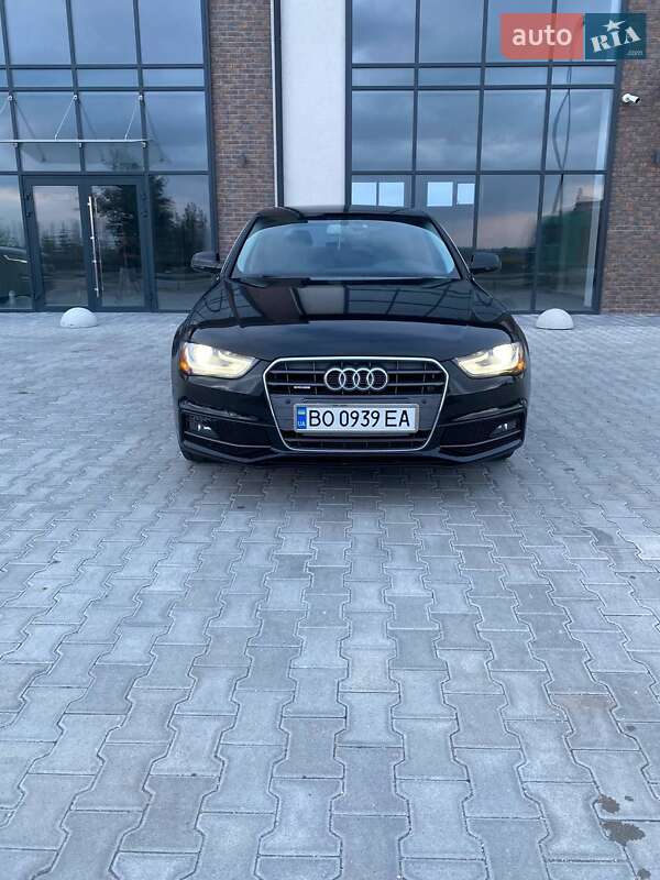 Седан Audi A4 2014 в Тернополе