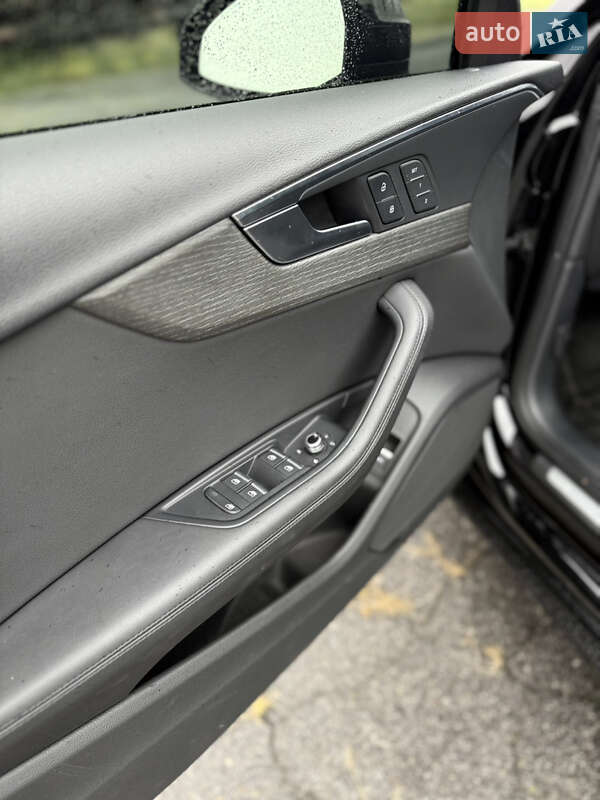 Седан Audi A4 2019 в Вінниці