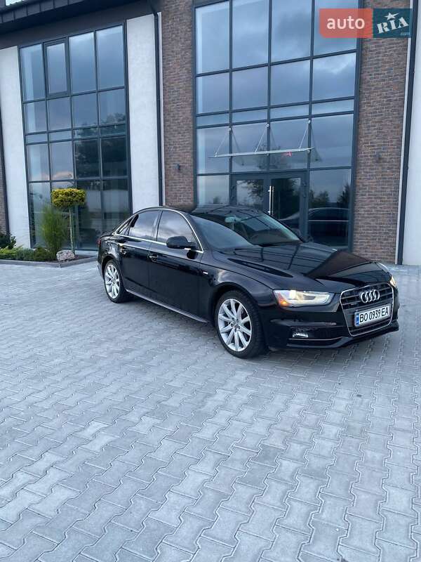 Седан Audi A4 2014 в Тернополе