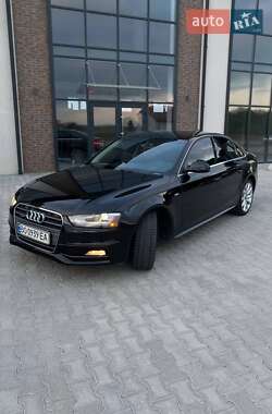 Седан Audi A4 2014 в 