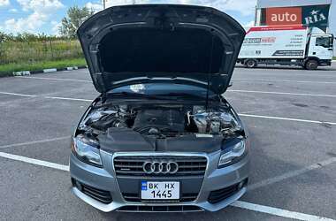 Седан Audi A4 2010 в 