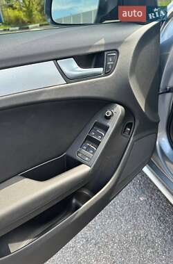 Седан Audi A4 2010 в 