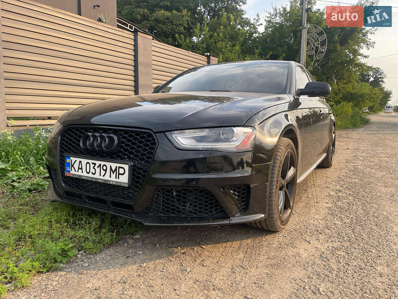 Седан Audi A4 2015 в Киеве