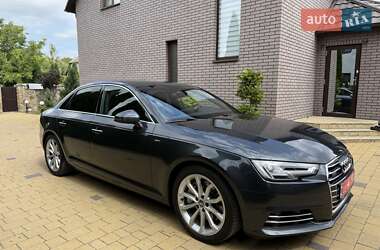 Седан Audi A4 2016 в 