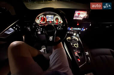 Седан Audi A4 2016 в 