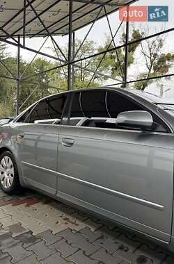 Седан Audi A4 2005 в 