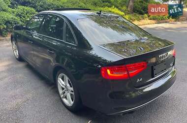 Седан Audi A4 2015 в 