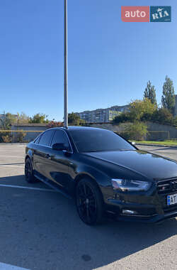 Седан Audi A4 2015 в 