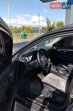 Универсал Audi A4 2005 в 