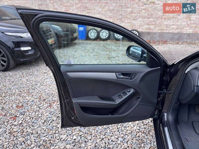 Седан Audi A4 2010 в Коломые