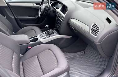 Седан Audi A4 2010 в 