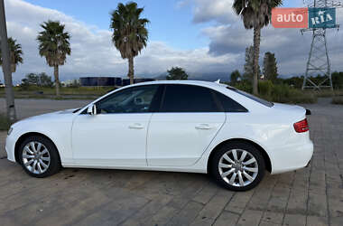 Седан Audi A4 2010 в 