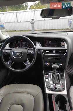 Седан Audi A4 2014 в 