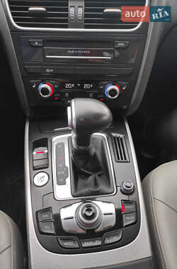 Седан Audi A4 2014 в 