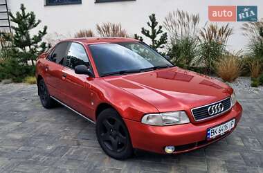 Седан Audi A4 1996 в 