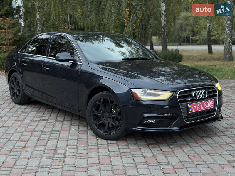 Седан Audi A4 2013 в Лубнах