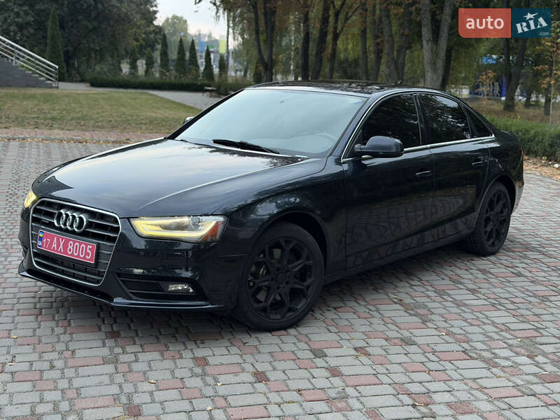 Седан Audi A4 2013 в Лубнах