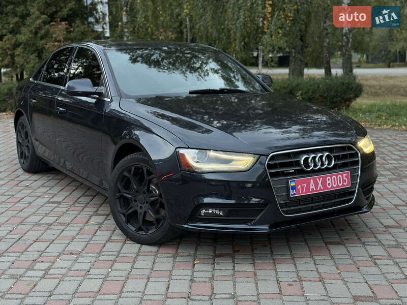 Седан Audi A4 2013 в Лубнах