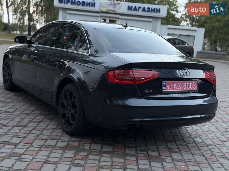 Седан Audi A4 2013 в Лубнах