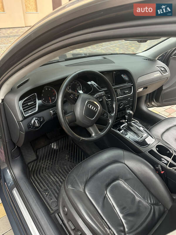 Седан Audi A4 2008 в Одессе