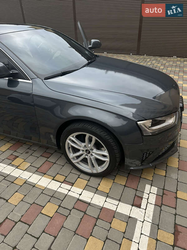 Седан Audi A4 2008 в Одессе