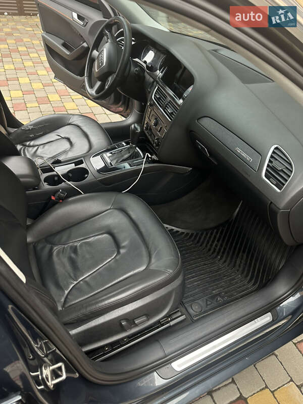 Седан Audi A4 2008 в Одессе