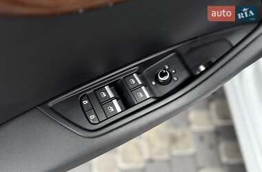 Седан Audi A4 2021 в 