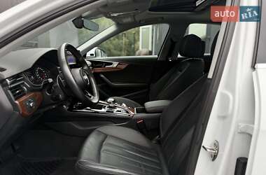 Седан Audi A4 2021 в 