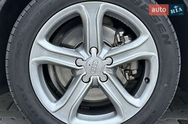 Седан Audi A4 2014 в 