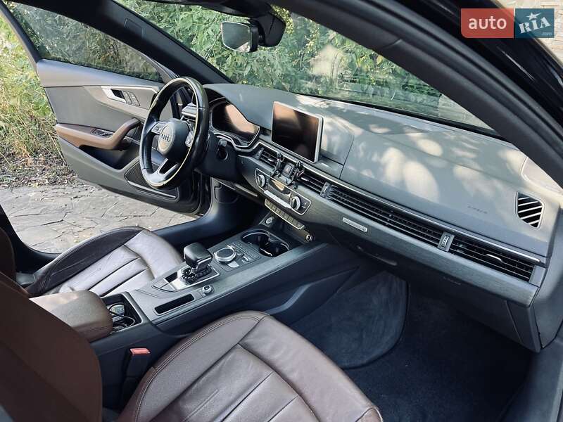 Седан Audi A4 2016 в Харькове