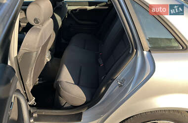 Седан Audi A4 2004 в 