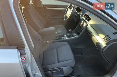 Седан Audi A4 2004 в 