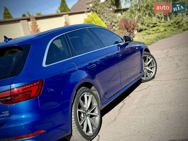 Универсал Audi A4 2016 в Днепре