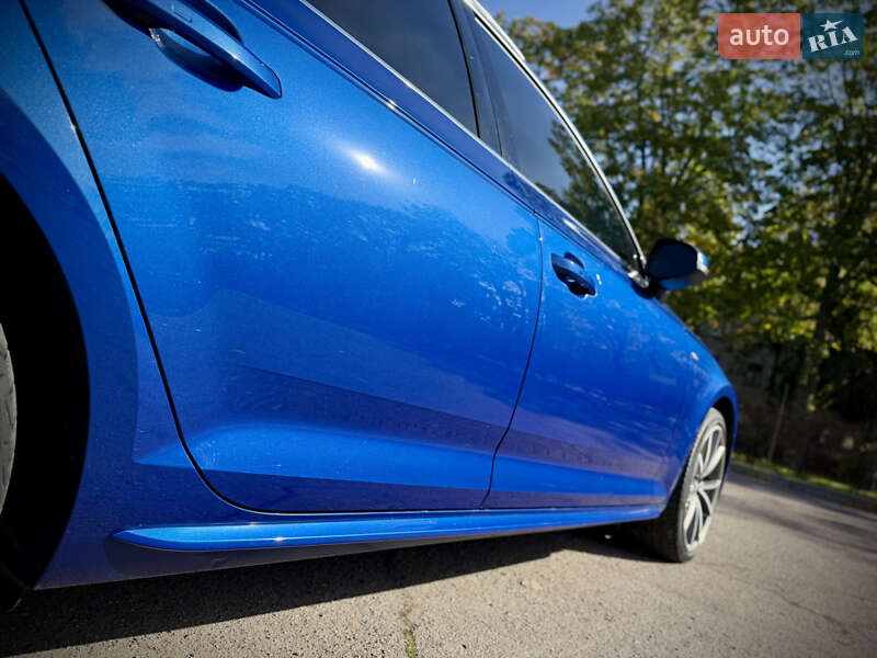 Универсал Audi A4 2016 в Днепре