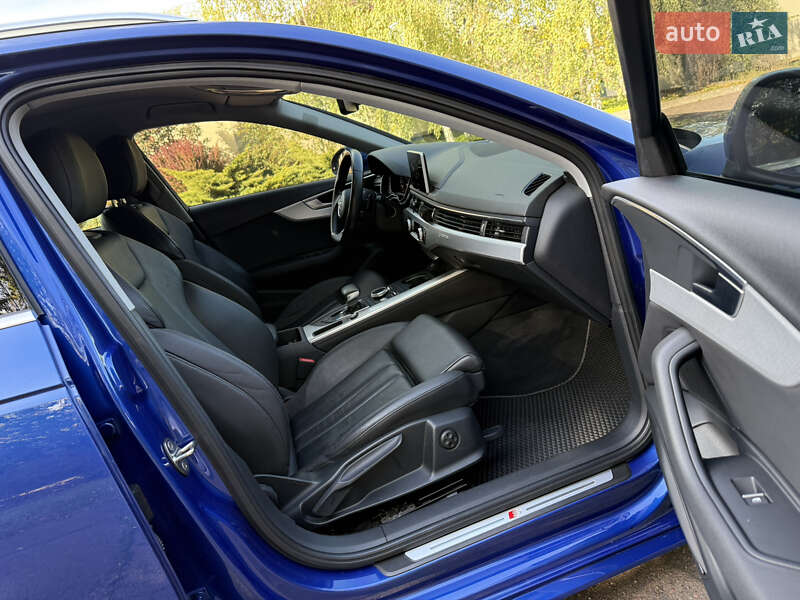 Универсал Audi A4 2016 в Днепре