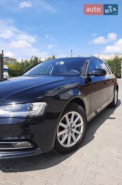 Универсал Audi A4 2013 в 