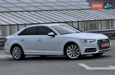 Седан Audi A4 2017 в 