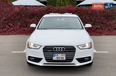 Седан Audi A4 2013 в 