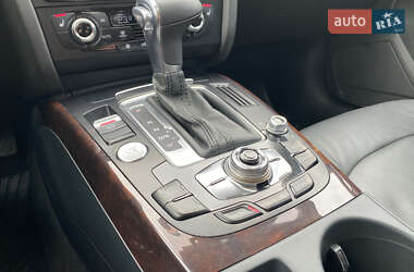 Седан Audi A4 2013 в 
