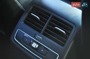 Седан Audi A4 2017 в 