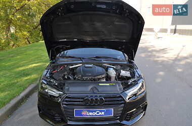 Седан Audi A4 2017 в 