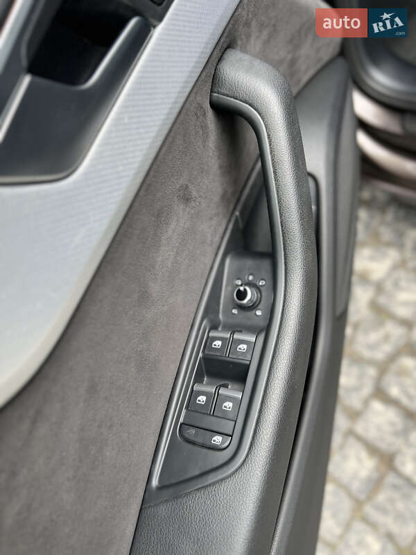 Универсал Audi A4 2018 в Киеве