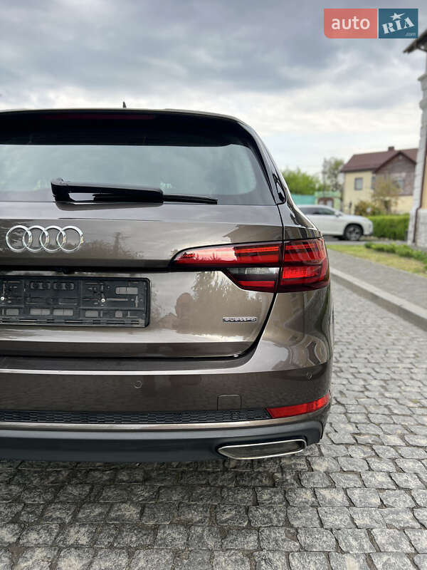 Универсал Audi A4 2018 в Киеве