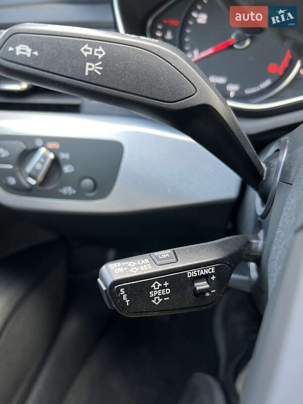 Универсал Audi A4 2018 в Киеве