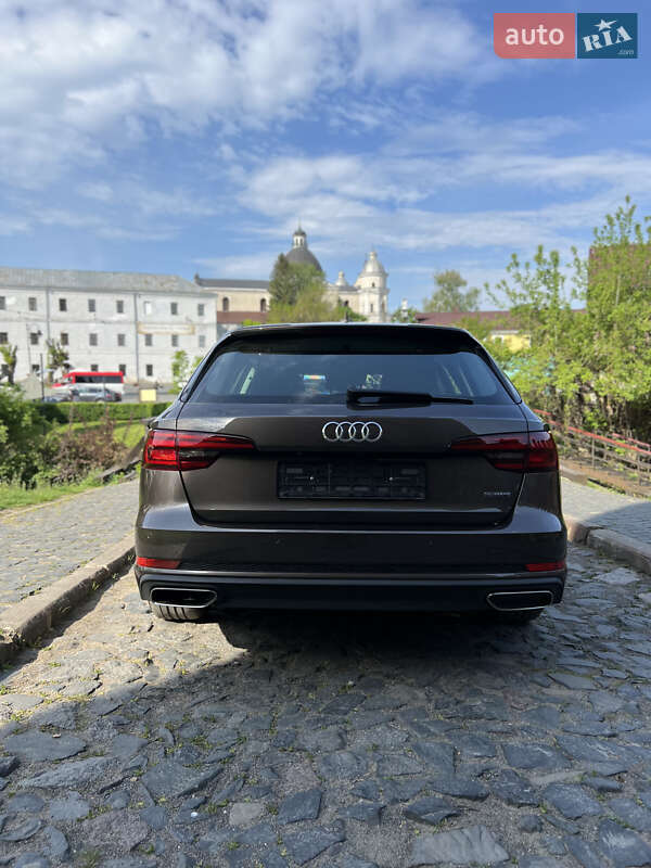 Универсал Audi A4 2018 в Киеве