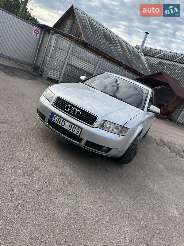 Седан Audi A4 2005 в 
